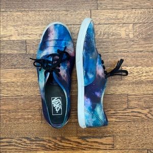 Vans galaxy print lace up Lo Pro shoes